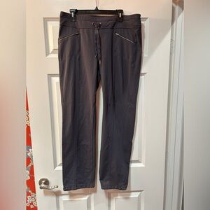 Athleta Gray Women’s Athletic Pants.  Size XL.